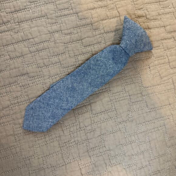 Toddler Boys Chambray Blue Neck Tie Clip On Tie Fancy Dressup Preppy Cute - Picture 7 of 7